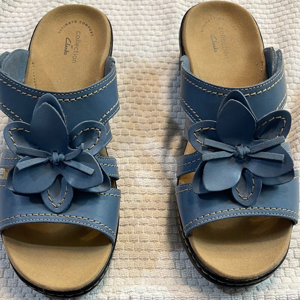 Clarks Ultimate Comfort  Sandal (Blue)